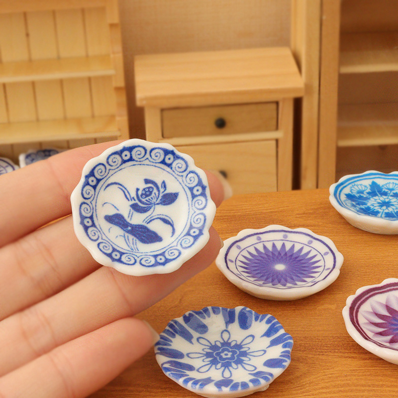 Miniature Painting Set - 5Pcs 1:12 Dollhouse Miniature Dining Plates